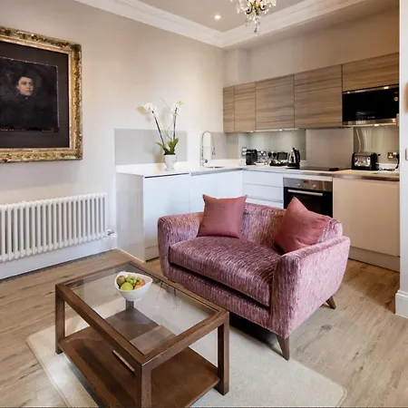 Beech House - Urban Bristol