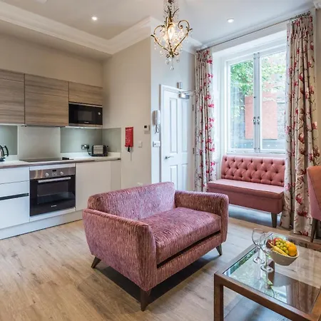 Beech House Apartment
