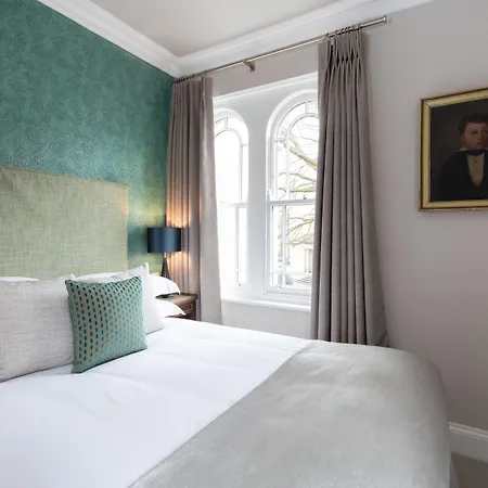 Beech House - Urban Apartman *