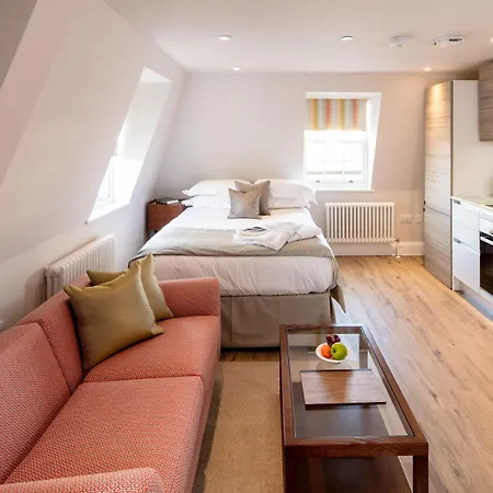 Beech House - Urban Bristol