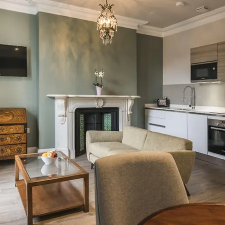 Beech House - Urban Apartman *