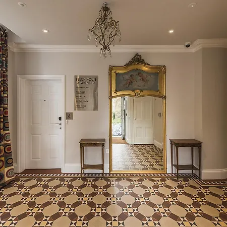 Beech House - Urban Apartamento *