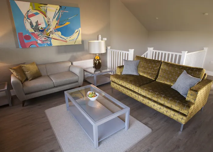 Beech House - Urban * Bristol