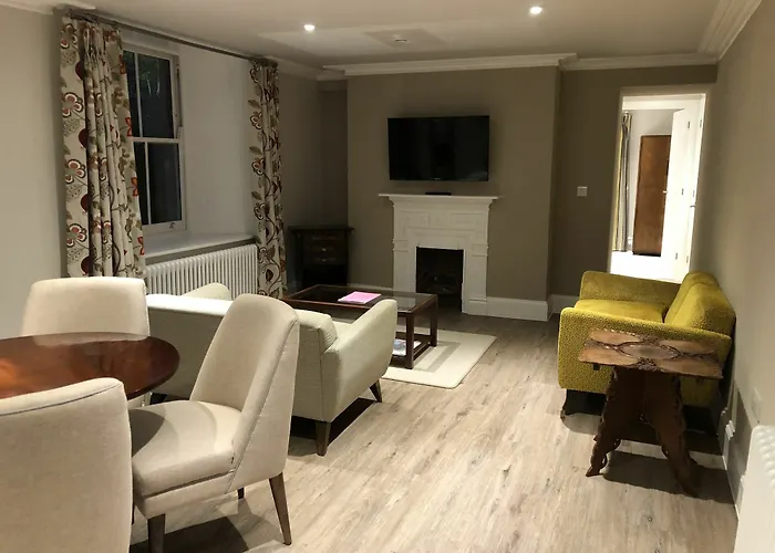 Beech House - Urban Apartmán