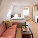 Beech House - Urban Bristol