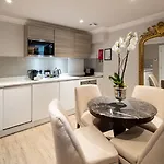 Beech House - Urban Appartement *