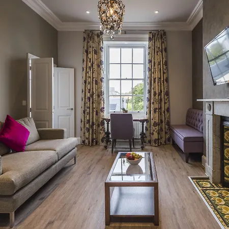 Beech House - Urban * Bristol