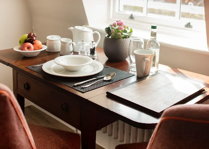 Beech House - Urban * Bristol